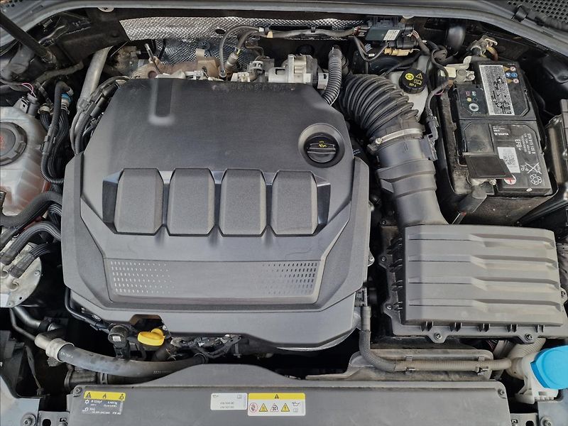 Volkswagen Passat 2.0TDI 147kW 4MOTION DSG Eleg - fotka 43 z 50