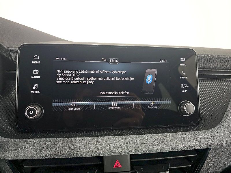 Škoda Scala (2025) 1.0TSi 85kW SELCTION TAŽNÉ - fotka 15 z 29