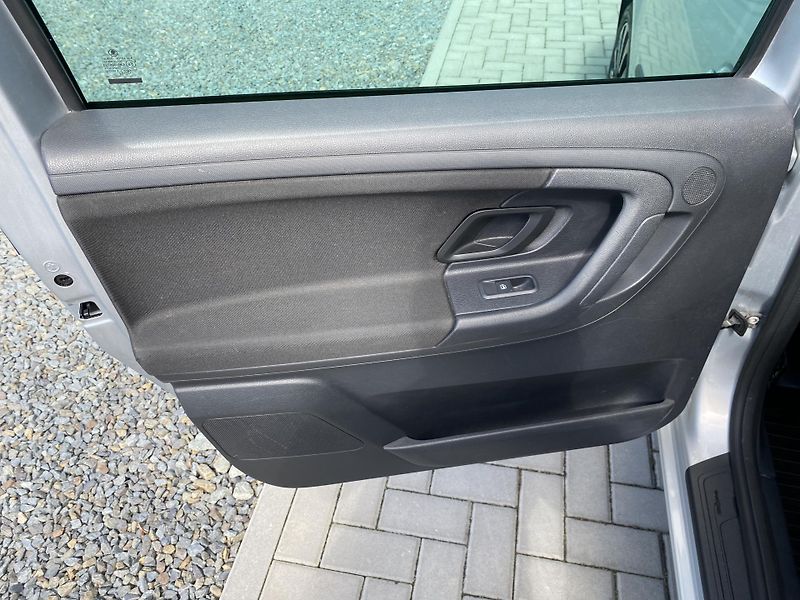 Škoda Roomster 1.2 TSI 63kW-1xMAJ.- 81 000KM - fotka 29 z 42