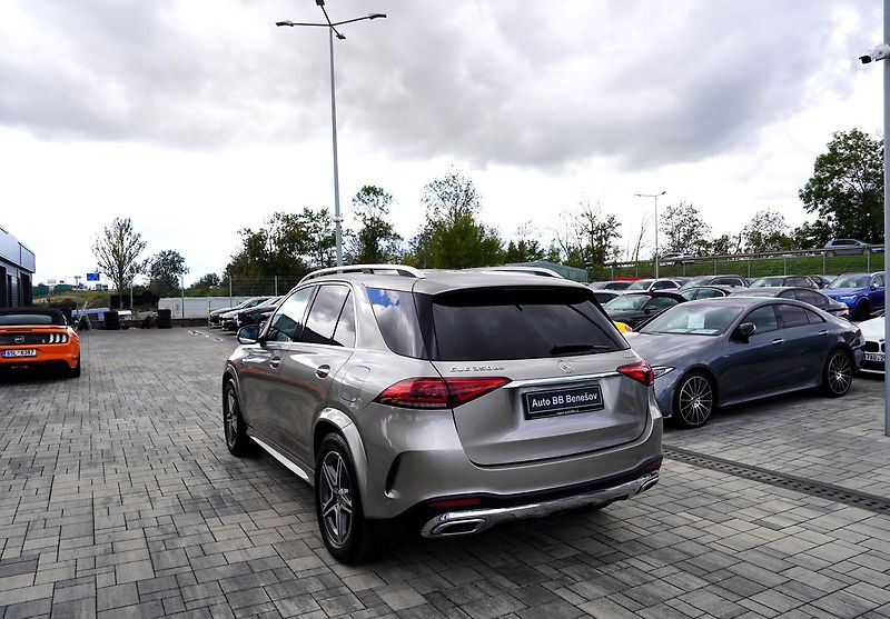 Mercedes-Benz GLE (2021) 350de 4Matic AMG 9AT/ČR - fotka 4 z 50