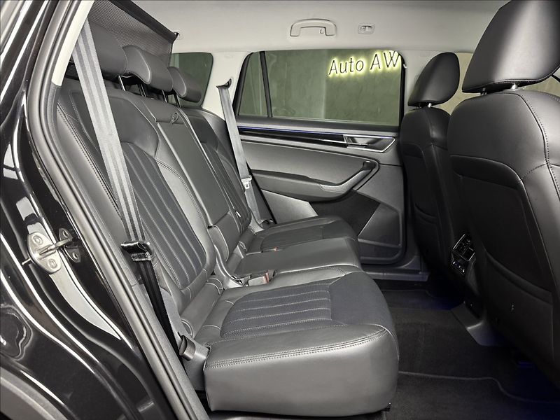 Škoda Kodiaq 2,0 TDi  DSG 4x4 L&K Virtual L - fotka 14 z 49