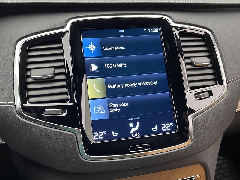 Volvo XC90 B5 AWD INSCRIPION AUT CZ - fotka 8 z 54