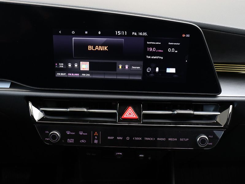 Kia Niro STYLE 1,6 GDi HEV 6DCT - fotka 13 z 20