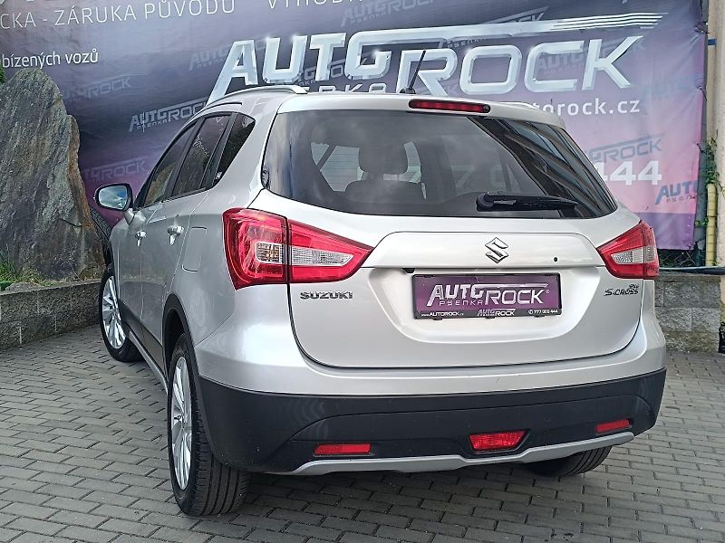 Suzuki SX4 S-Cross 1.4/103kW, COMFORT - fotka 5 z 37