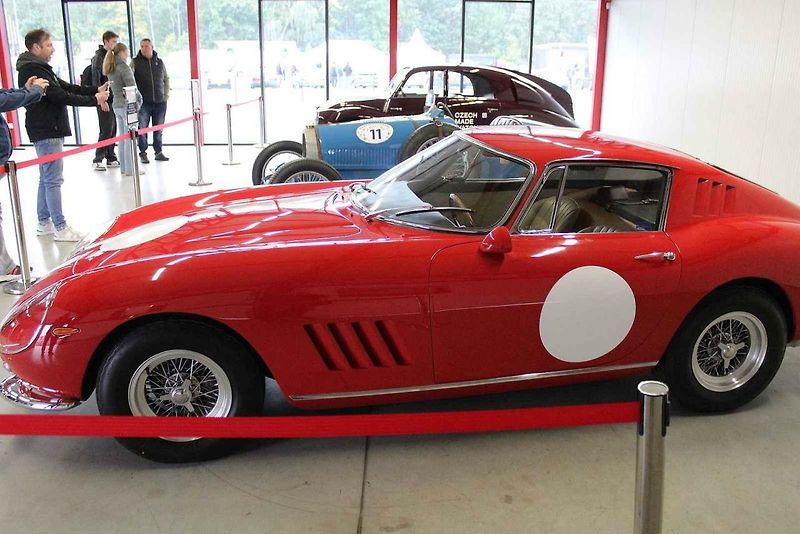 Při The Most Classic byl široké věřejnosti představen vůz červený Jaguar XJR, který v roce 1996 jel v koloně krále popu Michaela Jacksona při jeho návštěvě a koncertu v Praze.
