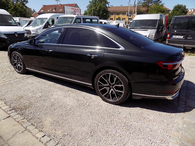 Audi A8 3,0 TFSI 250 KW LONG FULL!!!!! - fotka 16 z 46