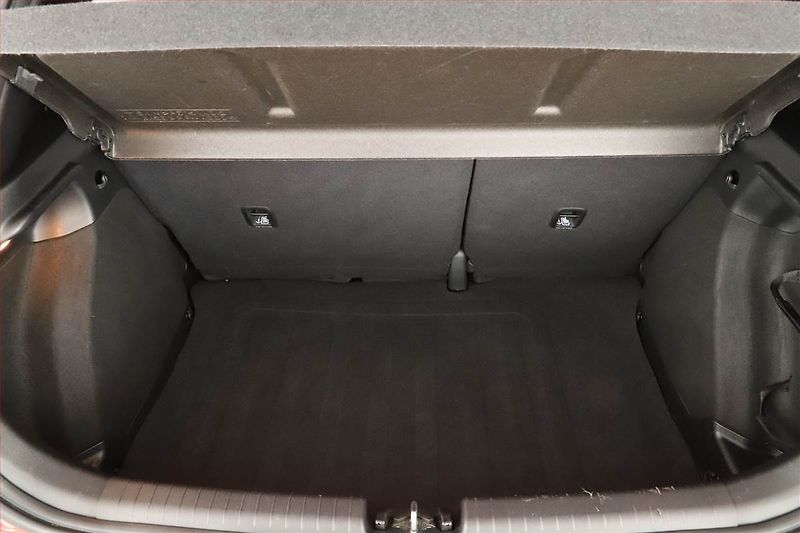 Hyundai i20 (2019) 1.2, Serv.kniha - fotka 12 z 12