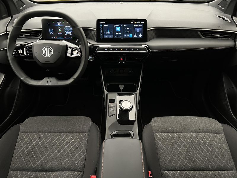 MG MG3 1.5 EMOTION Hybrid+ AUT CZ  - fotka 2 z 38