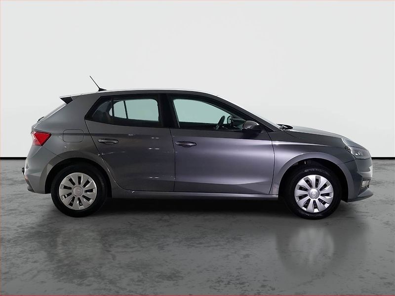 Škoda Fabia (2024) 1.0, Serv.kniha, Tempomat - fotka 6 z 15