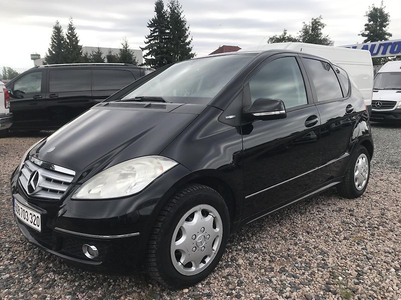 Mercedes-Benz Třídy A - fotka 1 z 15