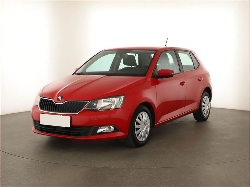 Škoda Fabia (2017) 1.2 TSI - fotka 2 z 12