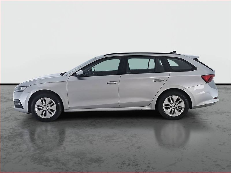 Škoda Octavia (2022) Ambition 2.0 TDI, ČR,1.maj - fotka 3 z 18