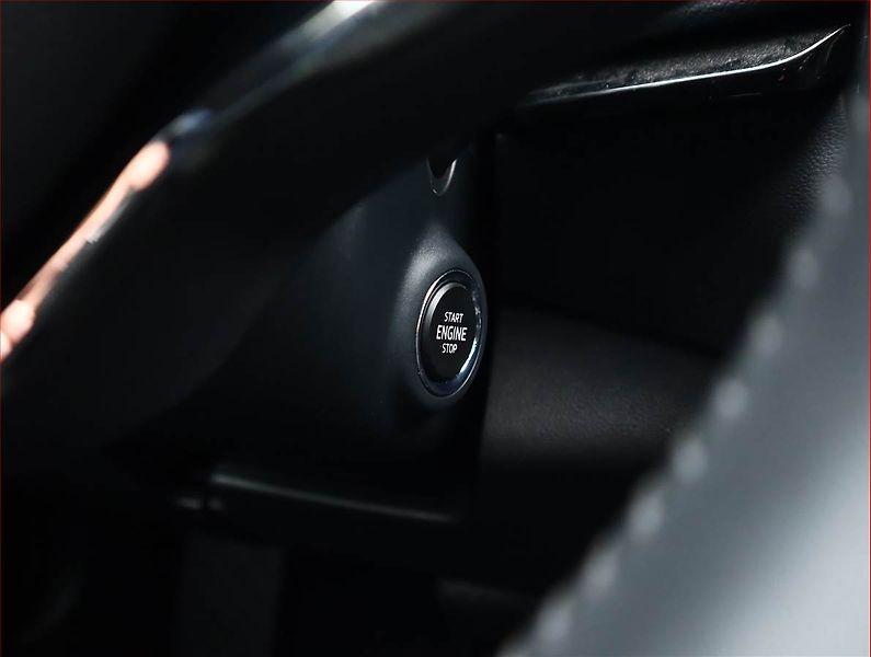 Škoda Karoq (2023) Style 2.0 TDI, ČR, DPH, Style - fotka 20 z 22