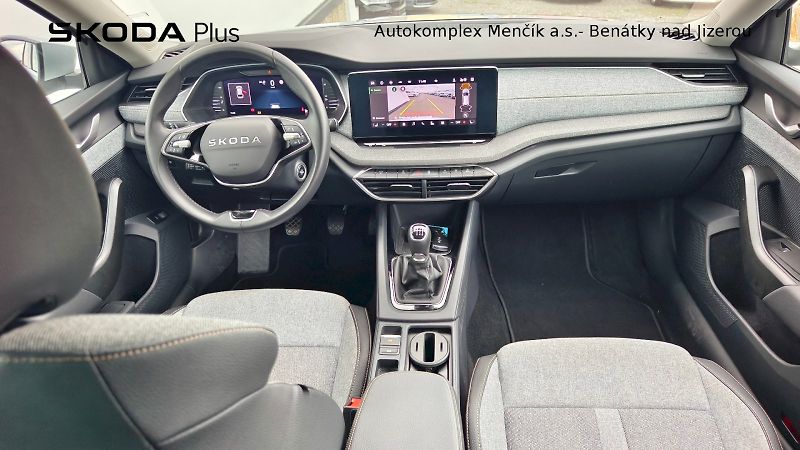 Škoda Octavia (2025) OCT.COMBI TOP SELECTION 1,5 TS - fotka 5 z 27
