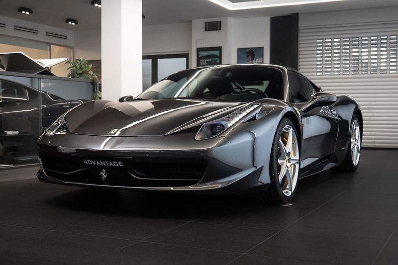 Ferrari 458 - fotografie inzerátu