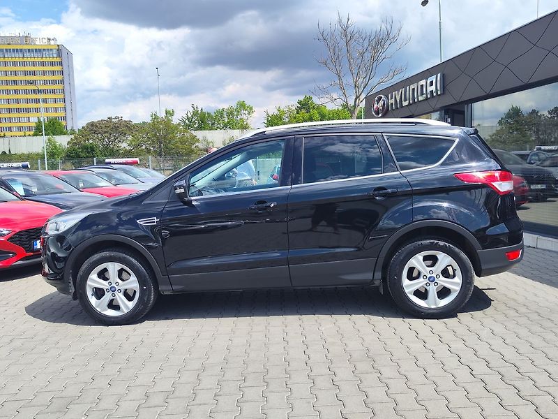 Ford Kuga 2.0 TDCi/110kW Trend 4x4 - fotka 8 z 29
