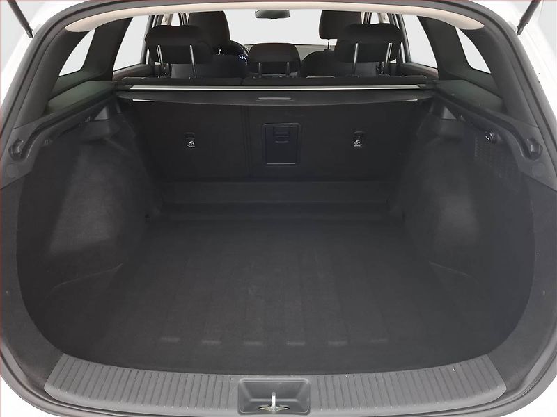 Hyundai i30 (2021) Smart 1.0 T-GDI, Automat - fotka 14 z 21