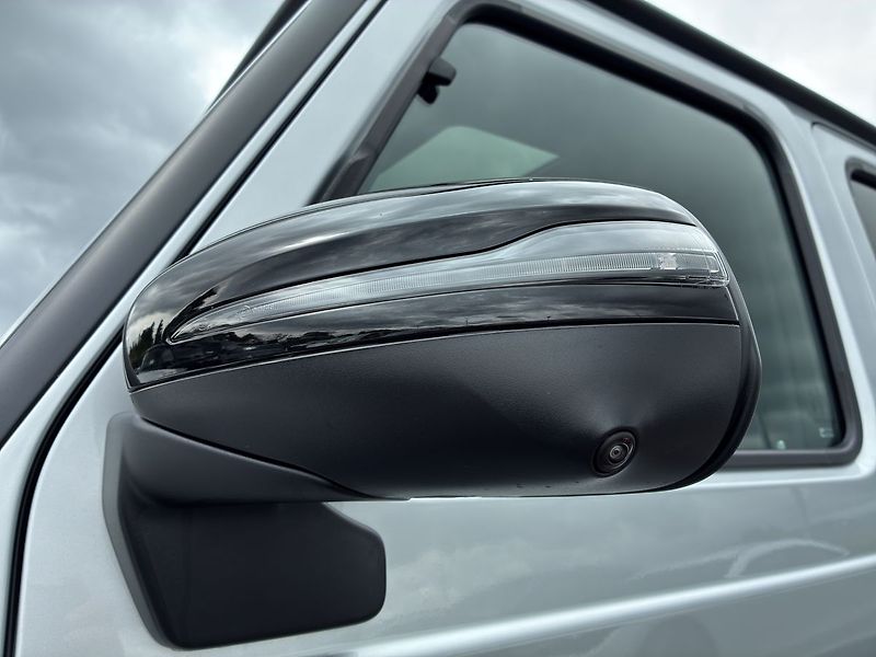 Mercedes-Benz Třídy G G 580 s technologií EQ - fotka 23 z 31