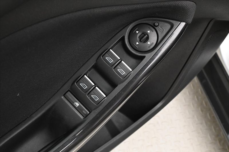 Ford Focus 1,5 TDCi 88 kW - fotka 24 z 28