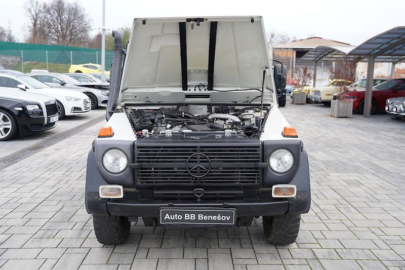 Mercedes-Benz Třídy G G 300 PUR Professional 4 místa - fotka 9 z 16
