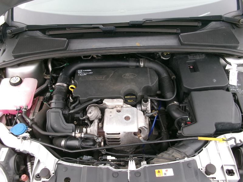 Ford Focus 1,0 ECOBOOST AC ROZVODY - fotka 27 z 28