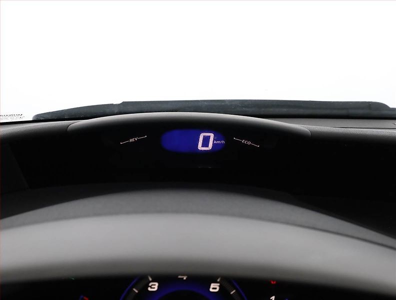 Honda Civic (2008) 1.8 i, po STK, pěkný stav - fotka 12 z 18