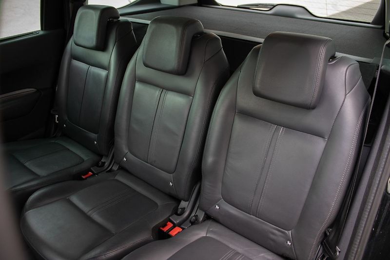 Peugeot 5008 - fotka 22 z 28