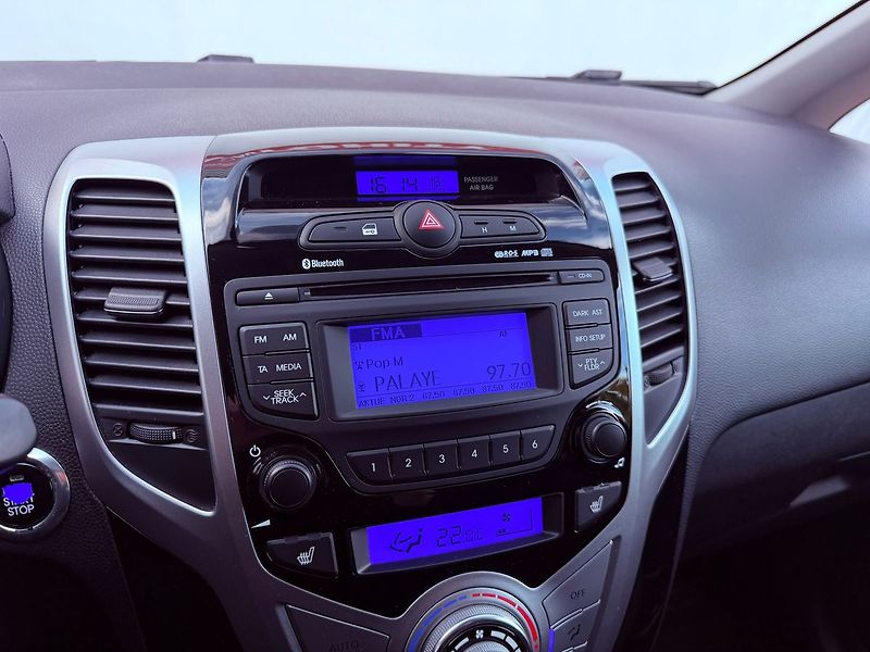 Hyundai ix20 1.6 Trend - fotka 20 z 25