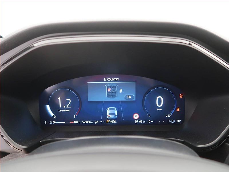 Ford Kuga (2025) 1.5 EcoBoost - fotka 11 z 18