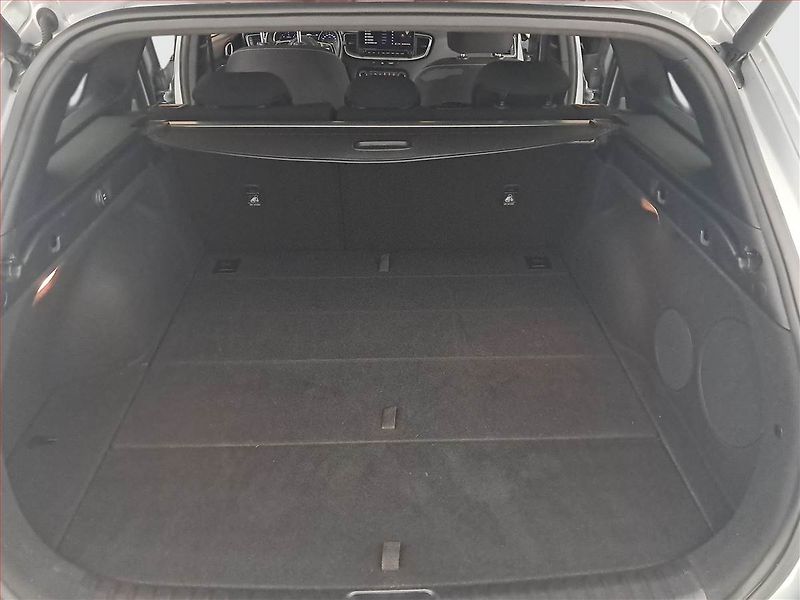Kia Ceed (2021) GT Line 1.6 CRDi MHEV, Automat - fotka 14 z 16