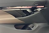 BMW Řada 5 540d xDrive Touring - náhled 11