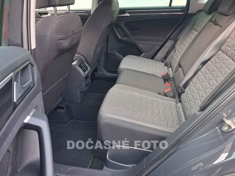 Volkswagen Tiguan (2021) 1.5 TSi, Life, DSG, kamera - fotka 10 z 17