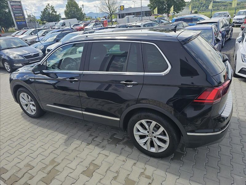 Volkswagen Tiguan 1,4TSi 110KW 4X4 Highline - fotka 9 z 49