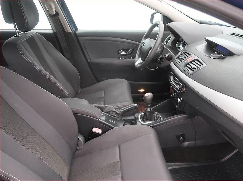 Renault Mégane (2011) 1.5 dCi, po STK, udržované - fotka 7 z 14