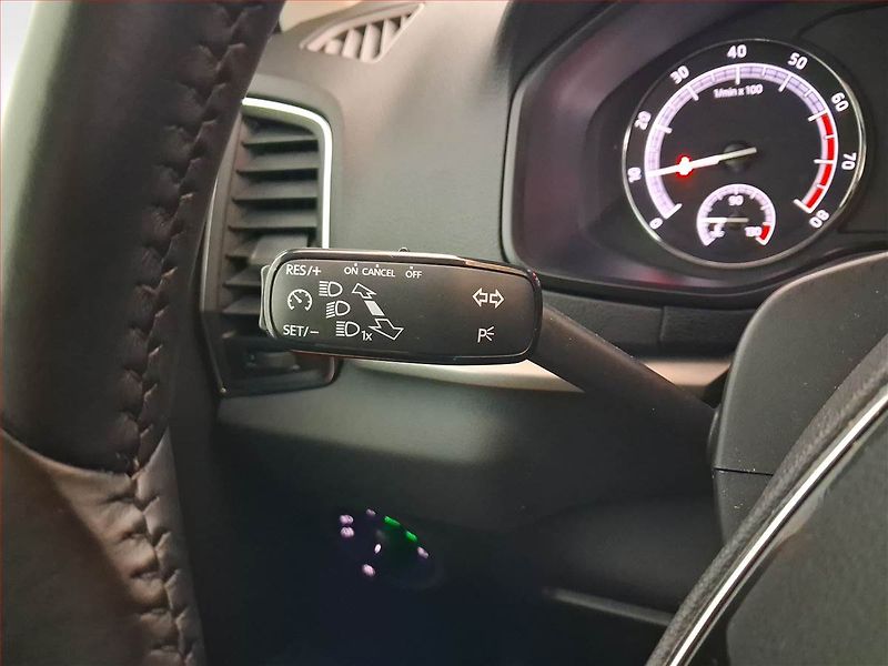 Škoda Karoq (2021) Ambition 1.0 TSI, Serv.kniha - fotka 16 z 20