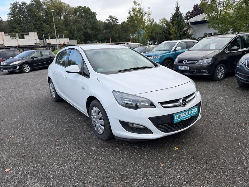Opel Astra 1.6i - fotka 4 z 22
