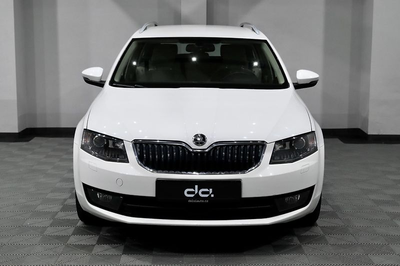 Škoda Octavia 3 Combi 1.4 TSI 110 kW DSG - fotka 3 z 42