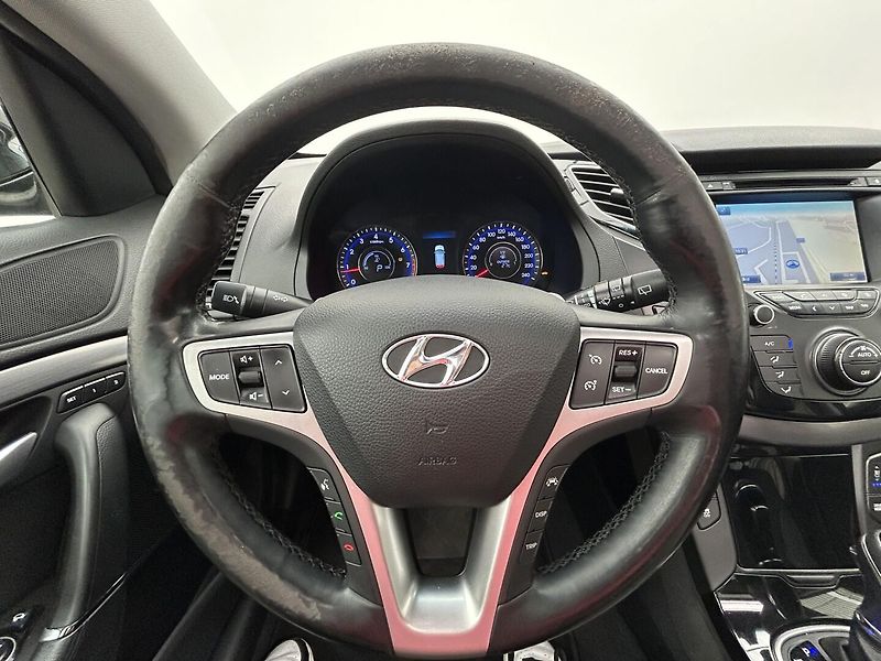 Hyundai i40 2.0 GDI Experience - fotka 16 z 28