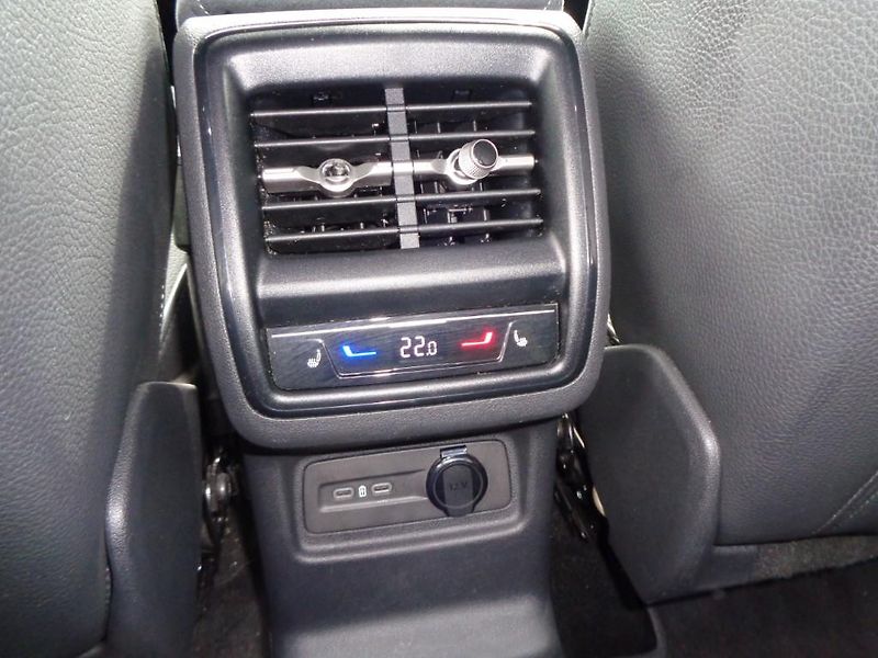 Škoda Kodiaq 2.0 TDI 7DSG SPORTLINE 4x4 142 - fotka 27 z 30