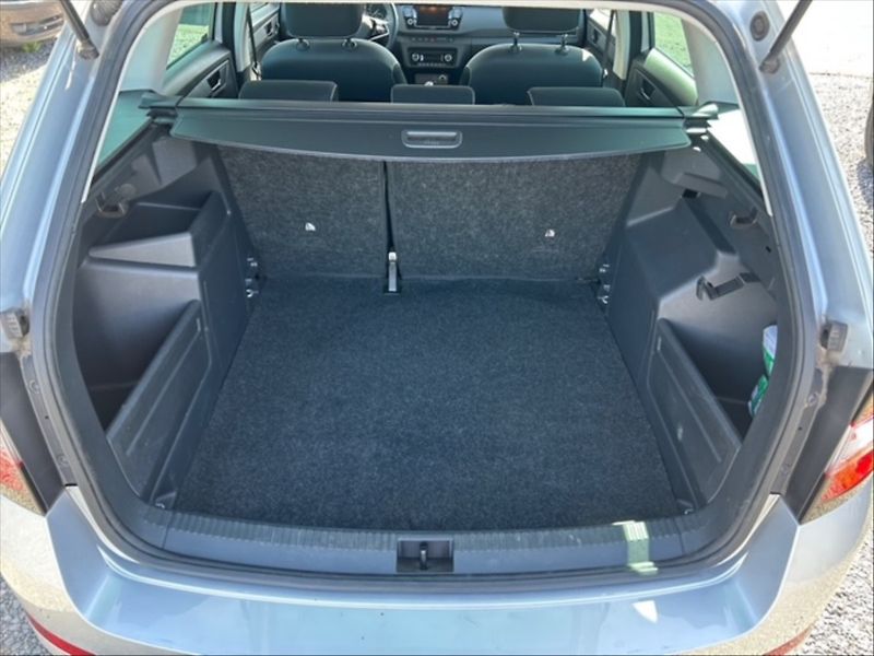 Škoda Fabia 1,0 TSI 70 Ambition - fotka 6 z 11