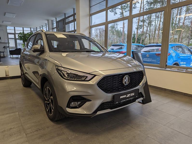 MG ZS (2024) 1.5 MT5 EMOTION PLUS - fotografie inzerátu