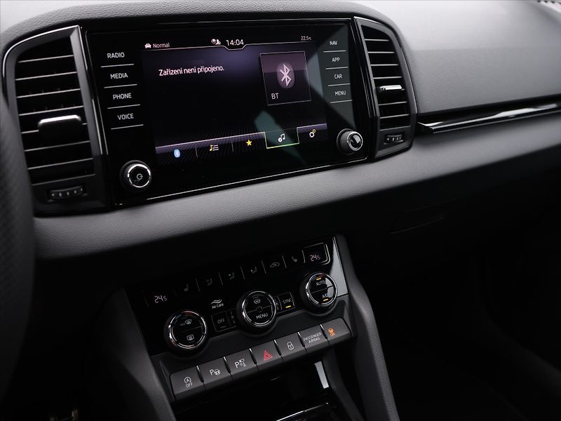 Škoda Karoq 2,0 TDI 4x4 DSG Sportline DPH - fotka 23 z 34