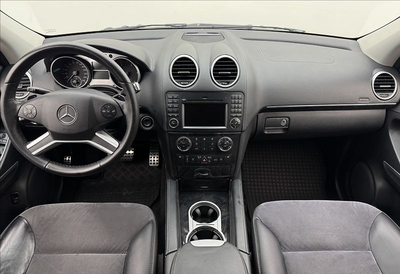 Mercedes-Benz Třídy M 3,0 ML 350 4X4 TAŽNÉ KAMERA ČR - fotka 7 z 44