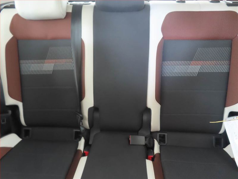 Volkswagen T-Cross (2019) 1.0 TSI, Automat, ČR,1.maj - fotka 10 z 15