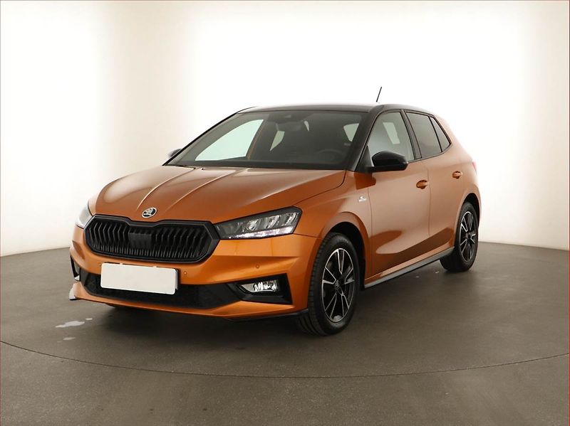 Škoda Fabia (2025) 1.0 TSI, MonteCarlo, FullLed - fotka 2 z 15