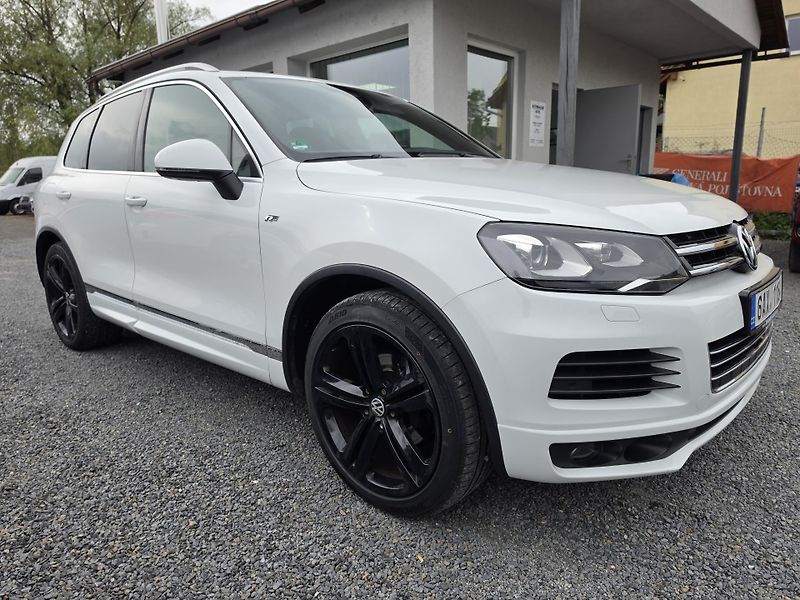 Volkswagen Touareg 3.0 TDI 4Motion R-Line Dyn Aud - fotka 1 z 23