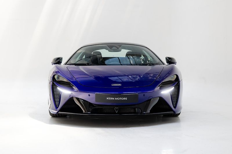 McLaren Ostatní Artura*Servis*B&W*Top stav - fotka 2 z 32