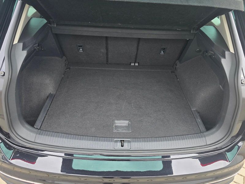 Volkswagen Tiguan (2023) 1,5TSI 110KW DSG LIFE - fotka 26 z 33