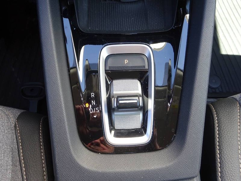 Škoda Octavia (2024) 1.5TSi/110kW DSG M-HEV SELECTI - fotka 24 z 29