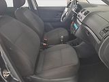 Škoda Fabia (2011) Ambiente 1.2 TSI - náhled 9